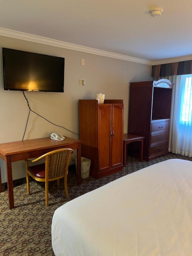 Hotel Xola Морено-Валли Экстерьер фото