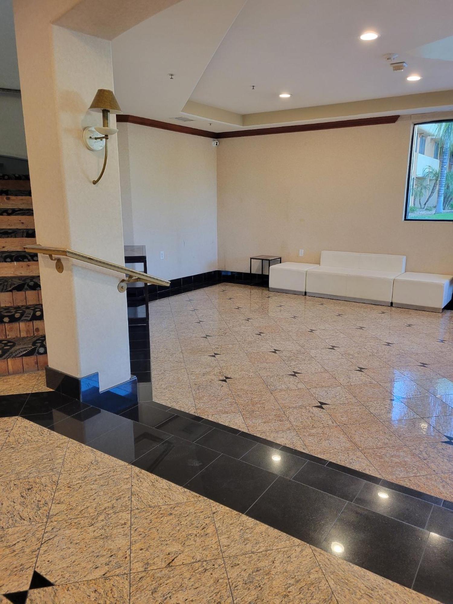 Hotel Xola Морено-Валли Экстерьер фото